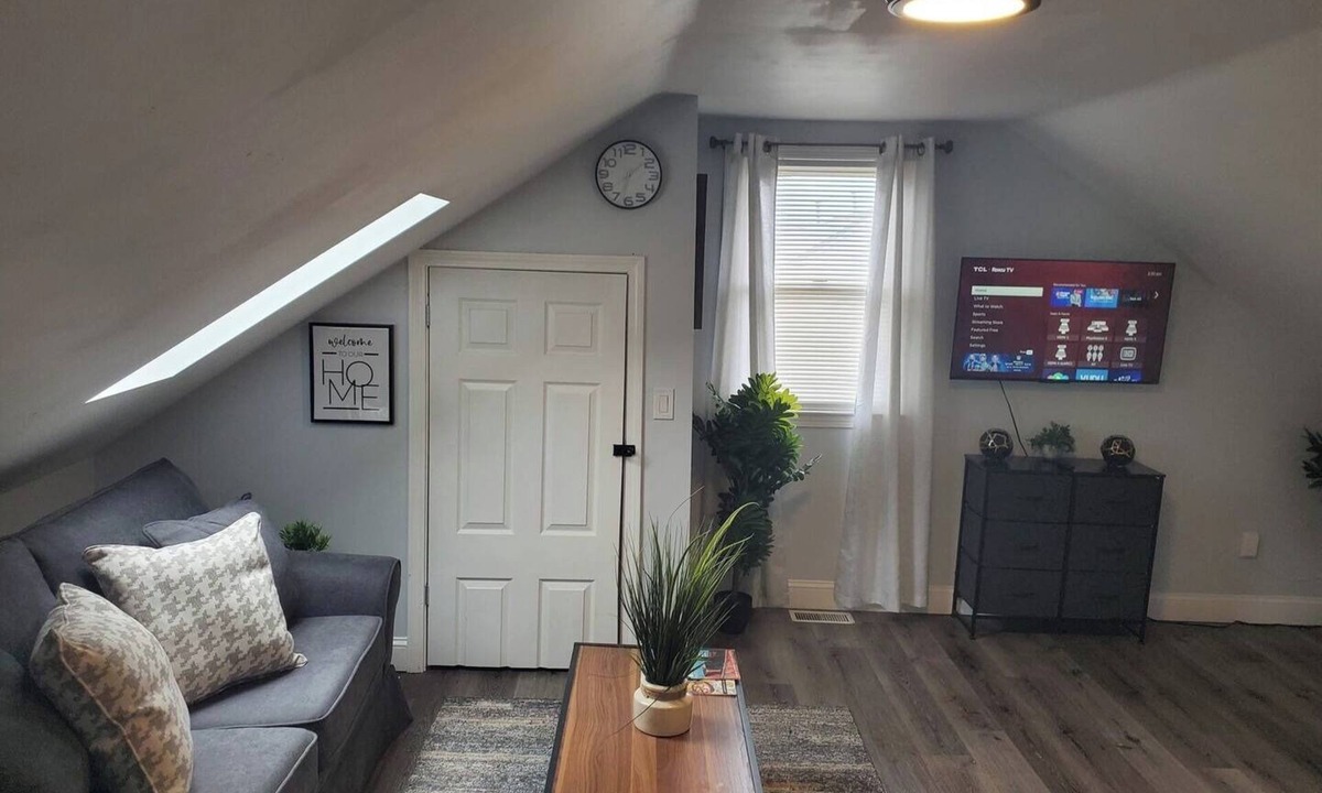 Johnston Apartment | The Studio-Suite at Putnam Pike NEW APT Near PVD