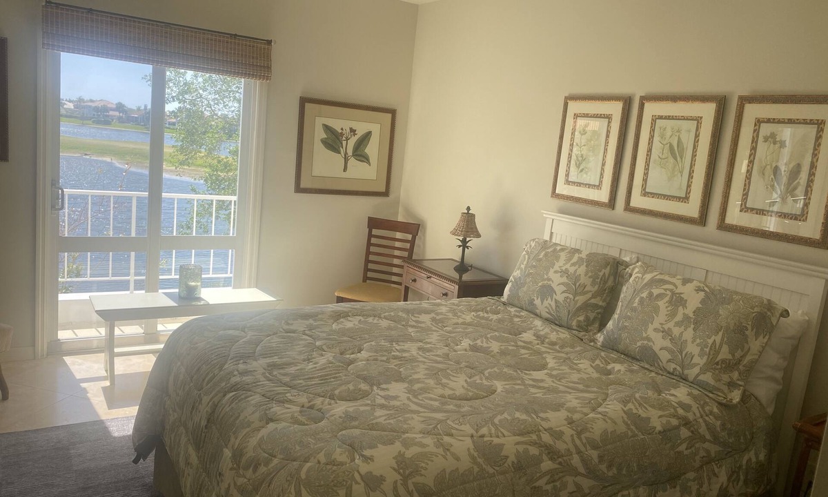 Grand Harbor Condo | Very comfortable condo w/golf course and beach club access. Monthly rentals.