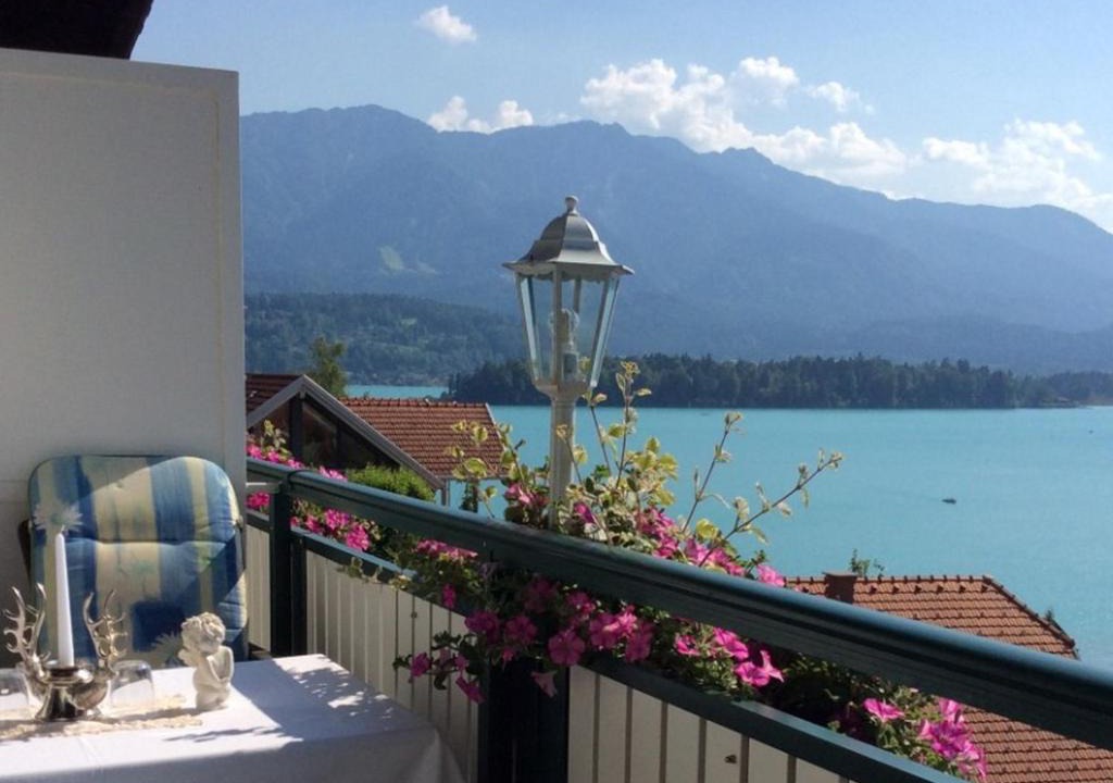 Egg am Faaker See Hotel | Villa Desiree - Hotel Garni - Adults Only
