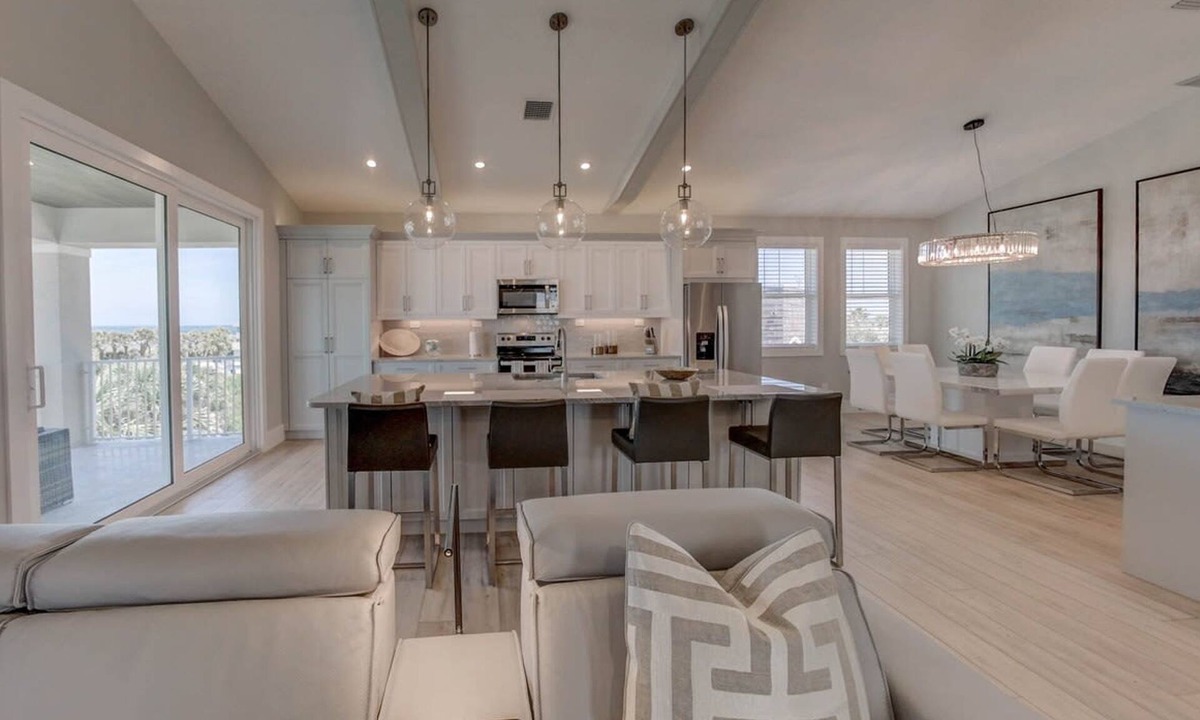 Marineland Acres House | Villa Nautilus Steps Away From the Beach - New Lux 3 Story Pool Hot Tub Home With Elevator