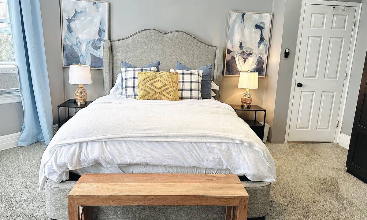 New Rochelle Apartment | Your Family Friendly Home with Large Backyard & Onsite Parking