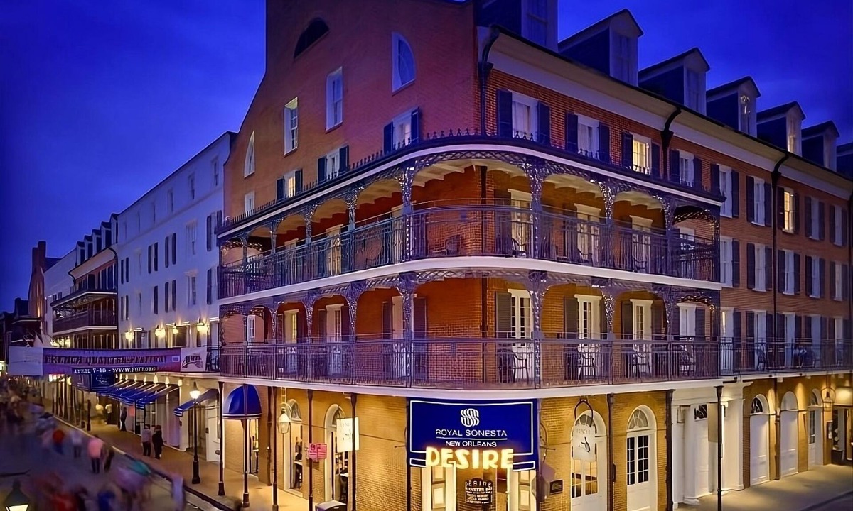 French Quarter Resort | Your Ultimate Leisure Stay Near Jackson Square! Pets are Allowed, w/Pool