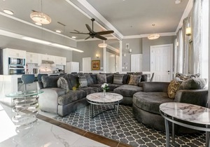 20% OFF Monthly | 10% OFF Weekly-5BR Urban Penthouse in the Heart of New Orleans