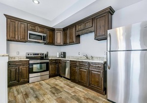Lovely 3BR next to City Park