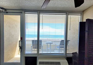 Ocean View Studio | Sleeps 4 | Budget Stay | Free Daily Activities Included