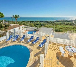 Villa Albuar 