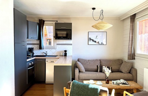 Val-Thorens Apartment | 6-person apartment with view and pool at the foot of the slopes