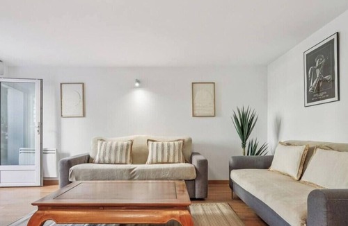 Annecy Apartment | Élégant Appartement avec terrasse Casino d'Annecy