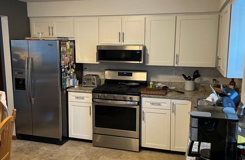 Foxboro House | 1.5 miles from World Cup action. Brilliant 3-bedroom house with AC.