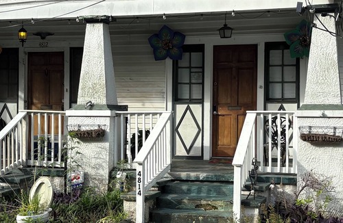 Mid-City House | 1 block to Trolley, Short walk to Historic Cemeteries, Clean, Coffee Bar