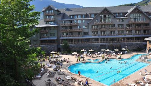 Stowe Area Resort | 1428 Lodge At Spruce Peak Ski In Ski In Ski Out King Studio By Stowe Mountain Rentals