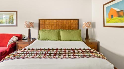 Stowe Area Resort | 1428 Lodge At Spruce Peak Ski In Ski In Ski Out King Studio By Stowe Mountain Rentals