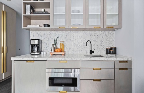Financial District Apartment | 17john: Classic King Studio Apartment