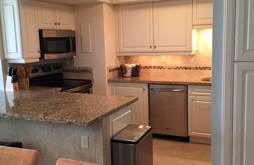 Moorings Condo | 2-bedroom 2 bathroom condo right on the beach in beautiful Naples, FL