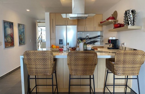 Los Cabos Apartment | 2-bedroom Seaview penthouse apartment in peaceful Cabo San Lucas with AC