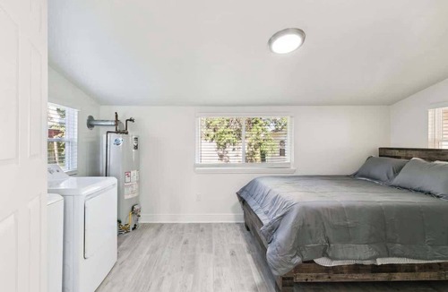 Arabi House | 3 bedroom 1 bath Nola home