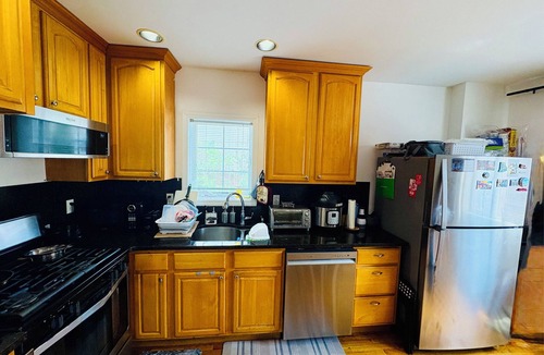 Murray Hill Condo | 3-bedroom 2 bathroom condo in Queens! US OPEN! Prime location