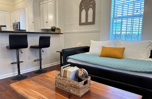 Milan House | 4BR Natural Beauty New Orleans Home - 7 Min to FQ