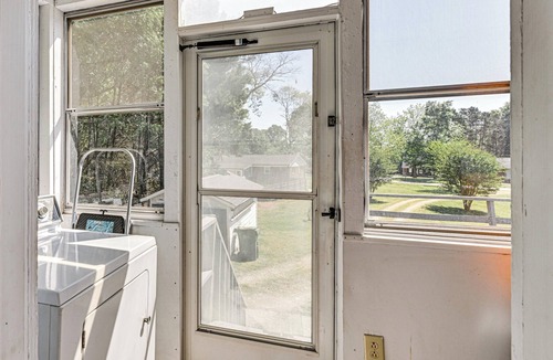 Mount Holly House | 5 Mi to Whitewater Center! Home w/Peaceful Porch