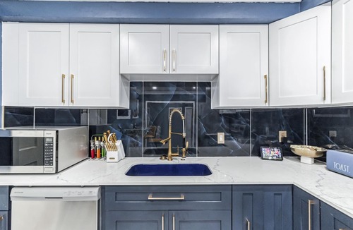 Liberty City House | 5BD, 10 guests, Big Yard, Near Wynwood, Boat Rentals, FIFA STAY