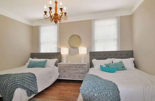 Navarre House | 6 beds! 3 BR HOUSE NEAR CITY PARK AND STREETCAR