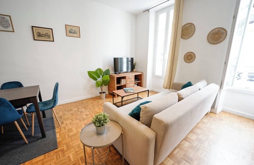 Baille Apartment | A break somewhere!