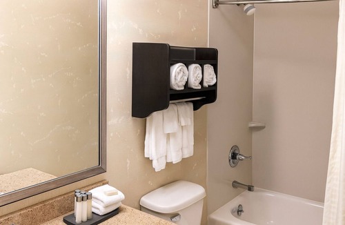 Koreatown Hotel | A Unique Gem in the Heart of NYC! 3 Comfortable Units, Pet-friendly, Near Macy's