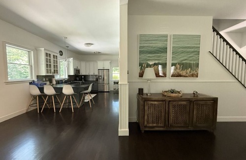 East Hampton North House | Amagansett Farmhouse Retreat - Heated Pool, Outdoor Fireplace & Basement Arcade, Great for Kids