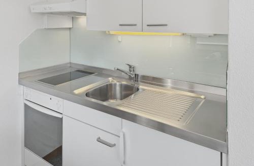 Hochschulen Apartment | Amazing studio in the city centre - Art 17