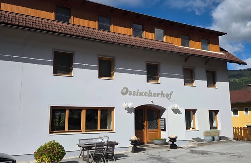 Altossiach Apartment | Apartment '8 Merlschober' with Lake View, Private Garden and Balcony