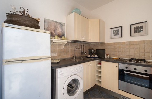 Cenate Apartment | Apartment 'Residence Le Cenate Sail' with Private Terrace, Wi-Fi and Air Conditioning