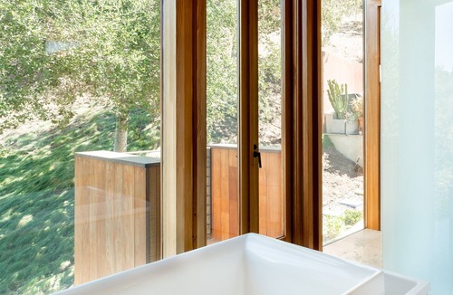 Laurel Canyon House | Architectural 3BR “Stairway to Zen” w/Patio & Stunning Laurel Canyon View