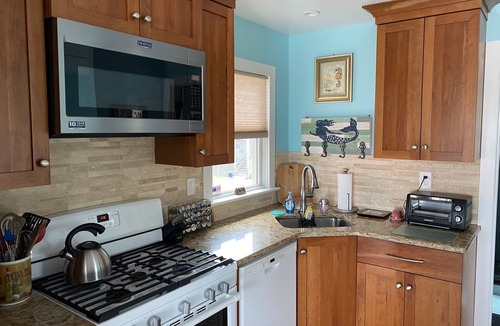 Avon Cottage | Bay Head Oceanfront Cottage . Wake Up On The Beach!