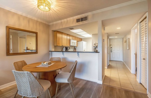 Park Shore Condo | Beach Tyme Retreat - Park Shore Resort Near Beach