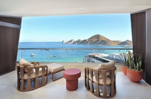 El Medano Ejidal Apartment | Beachfront Paradise Found! Rooftop Pool, Sun Terrace, Spa & Wellness Center