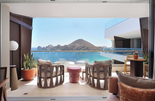 El Medano Ejidal Apartment | Beachfront Paradise Found! Rooftop Pool, Sun Terrace, Spa & Wellness Center