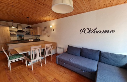 Untertschern Apartment | Beautiful apartment with balcony