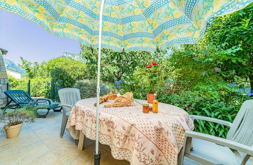 Le Bar-sur-Loup Apartment | BEAUTIFUL ACCOMODATION ON AGRITOURISME NEAR NICE ANTIBES CANNES
