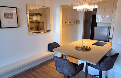 Landskron Apartment | Beautiful apartment for 2 guests with WIFI, TV and balcony