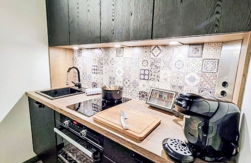 Sankt Urban Apartment | Beautiful apartment for 4 people with WIFI, pool, TV and balcony