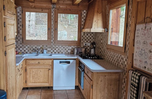 Les Gets Ski Chalet | Beautiful Chalet Pierre, Les Gets. Former guest favourite, under new ownership.