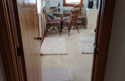 Kill Devil Hills Apartment | Beautiful Ocean Front Studio with direct beach and access to a deck.
