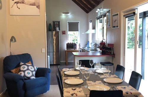 Turangi House | Blue Haven 2 B/Room and Sleepout close to everything including Tongariro River