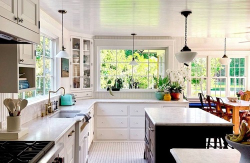 Bridgehampton House | Bridgehampton Village Historical with Beautiful Yard/Heated Pool, Walk to Town!