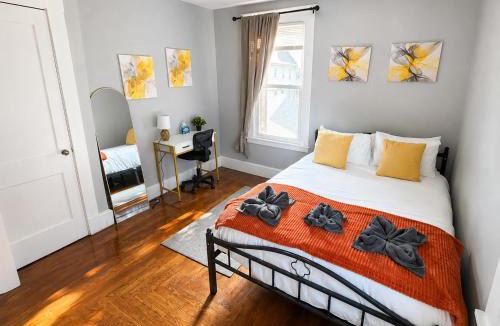 Beaver Hills House | Budget Private Room 3 near Yale & Hospitals Grasso