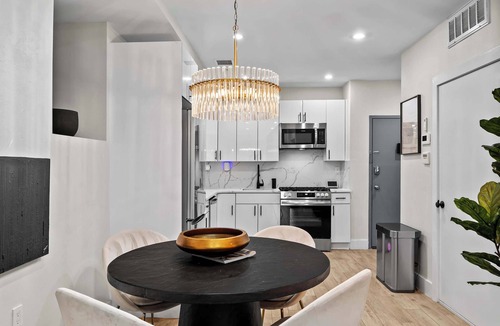 Crown Heights Condo | Carroll Court I by Rove Travel | Apartment w/Terrace