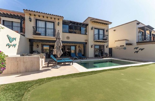 Los Cabos House | CCV - AMAZING & LUXURIOUS 4BR villa w/private pool, hot tub and access to Golf