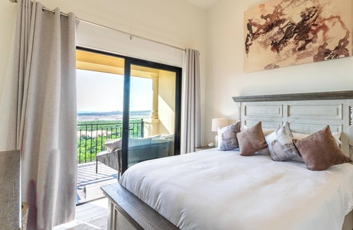 Cabo San Lucas Condo | CCV Quivira-NEW & Luxurious 3BR Penthouse w/access to golf!