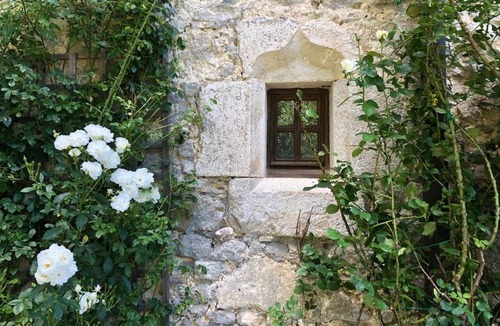 Montanges House | Château de Montanges Domaine du Très-haut, Piscine et Spa, Mariages/séminaires