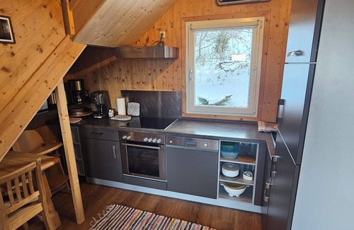Bad Sankt Leonhard im Lavanttal Ski Chalet | CHALET CHESETTA Mountain cabin—dogs welcome—at 1,600 m, with a sauna, hot tub, balcony.